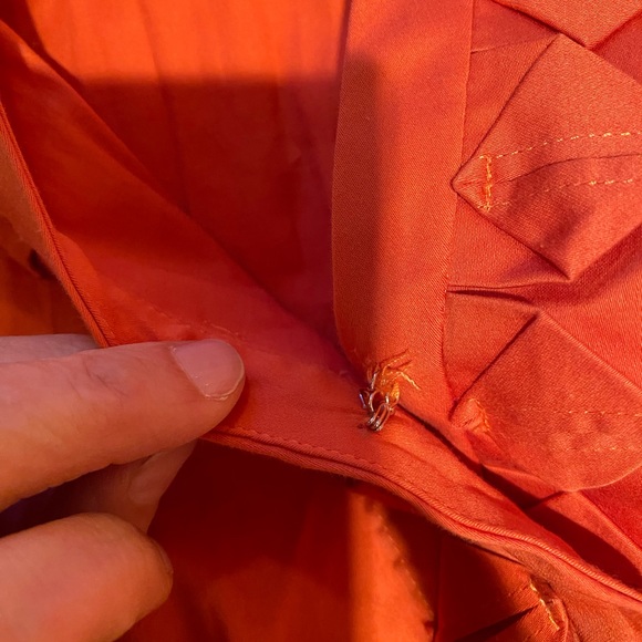 Orange Max and Cleo dress 6 Super cute. This dress is better in person - Picture 3 of 4